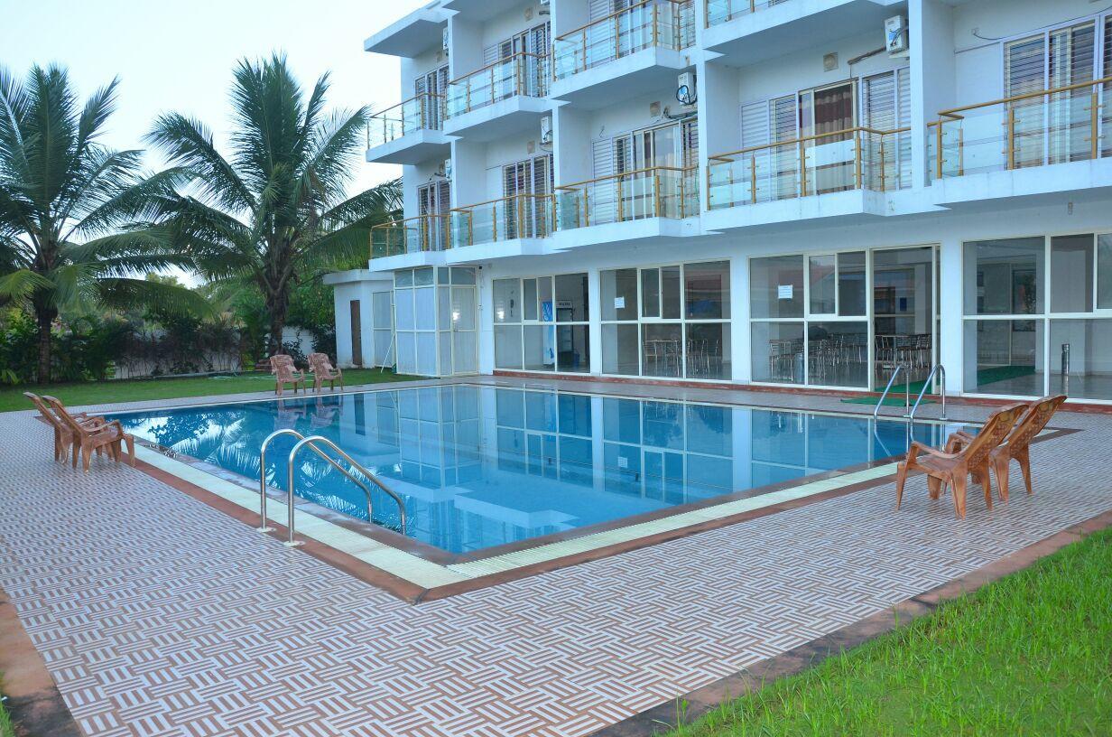Nilaya Beach Resort Alībāg Zewnętrze zdjęcie